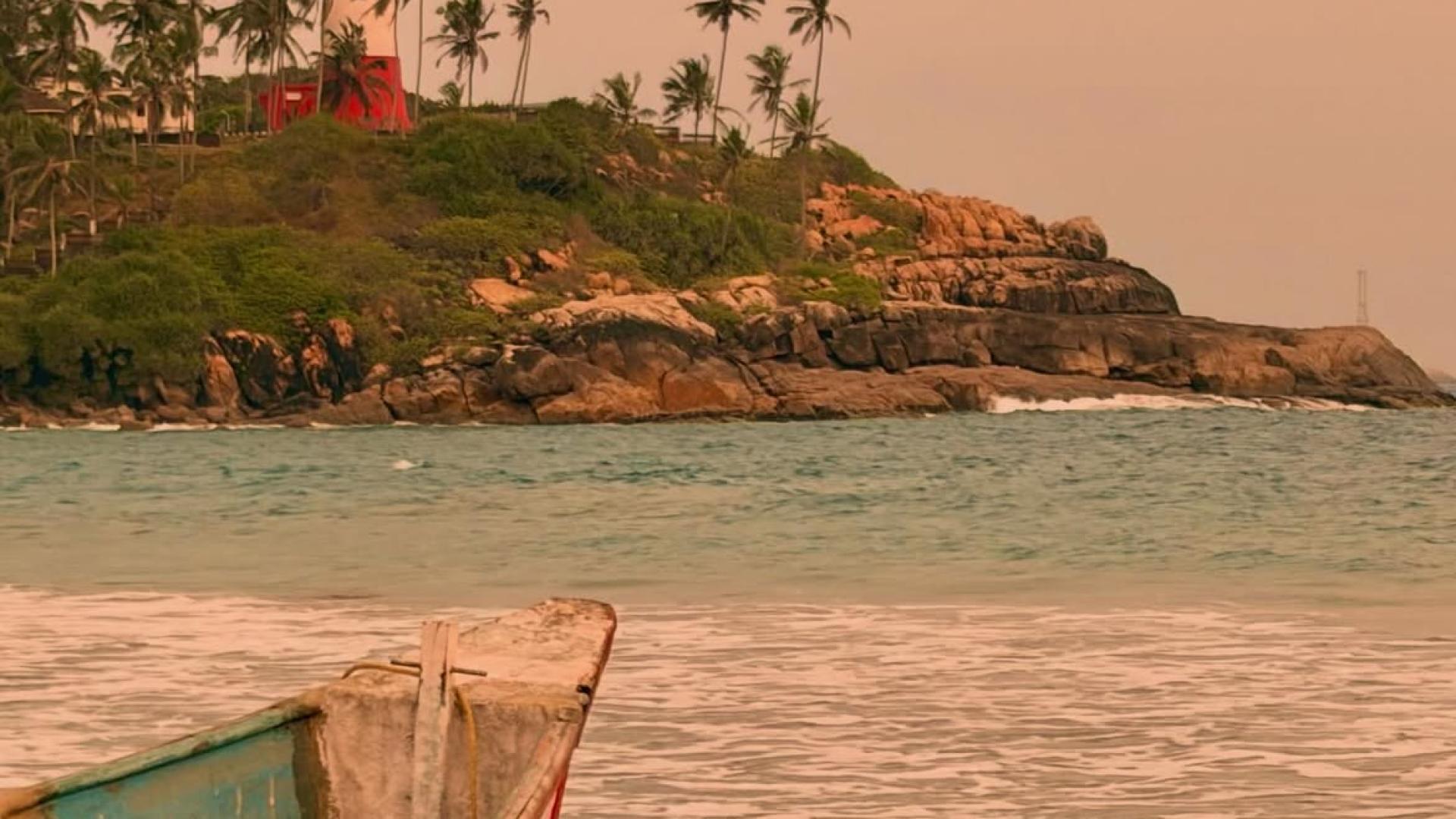 Munnar-Thekkady-Alappuzha-Kovalam Tour Packages